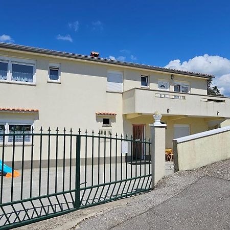 Apartment Marino Крк Экстерьер фото